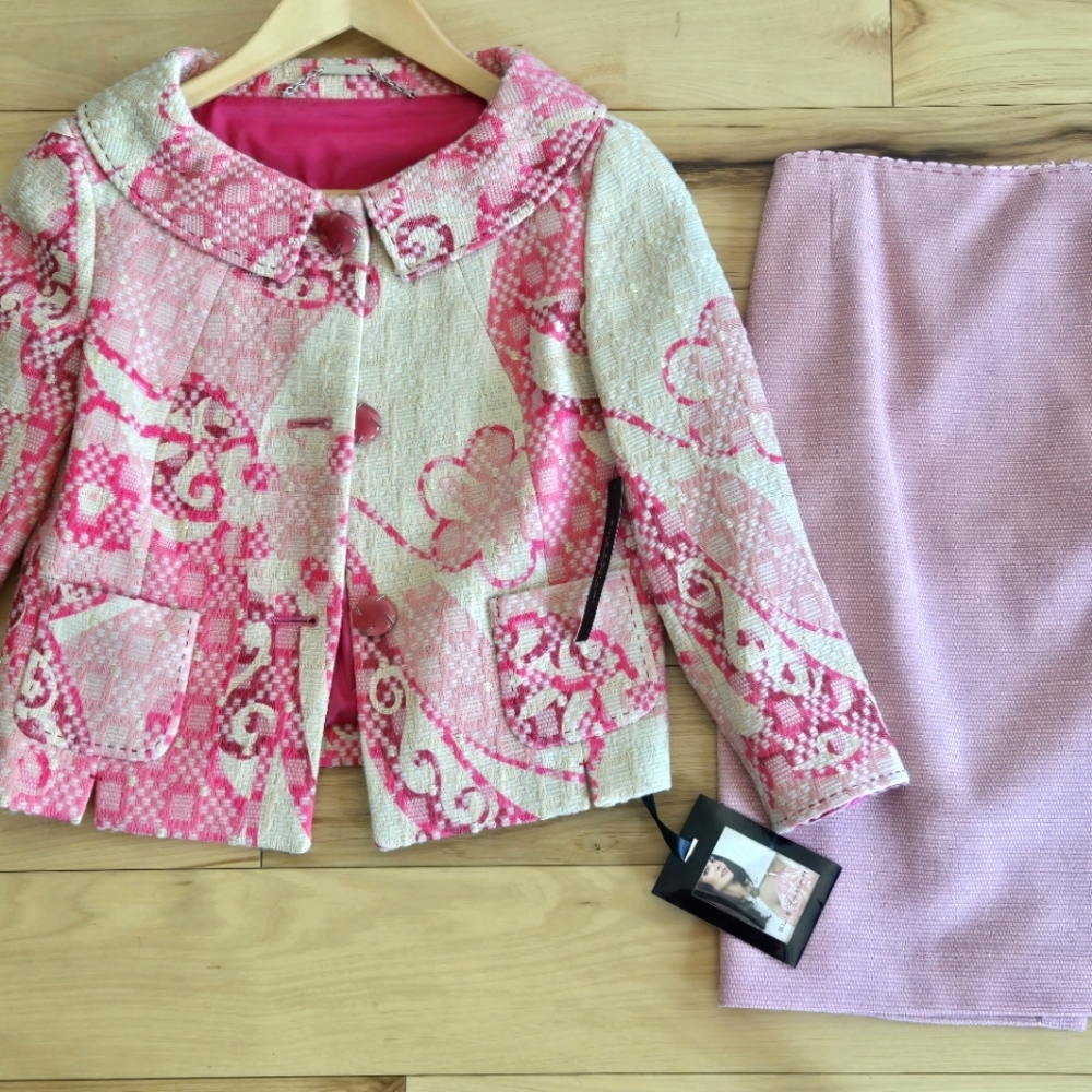 Perfect For EASTER Tahari Pink skirt and jacket